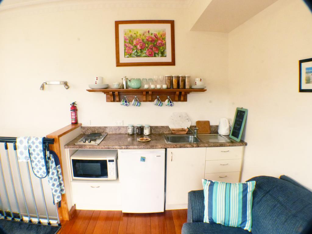 Arts Content Harbour View Apartment Macandrew Bay Exterior photo